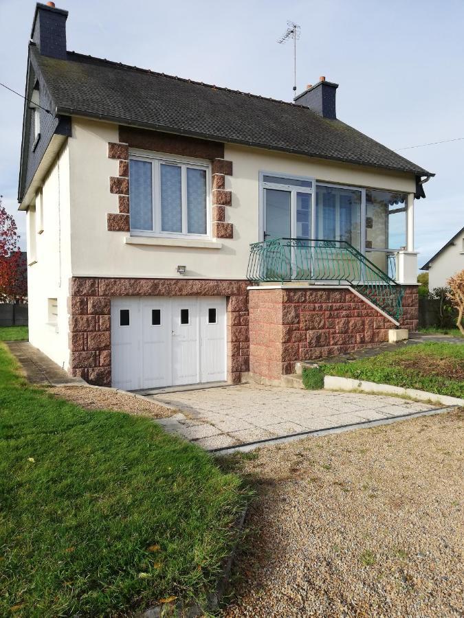 Gite Du Roudour Villa Bégard Exterior foto